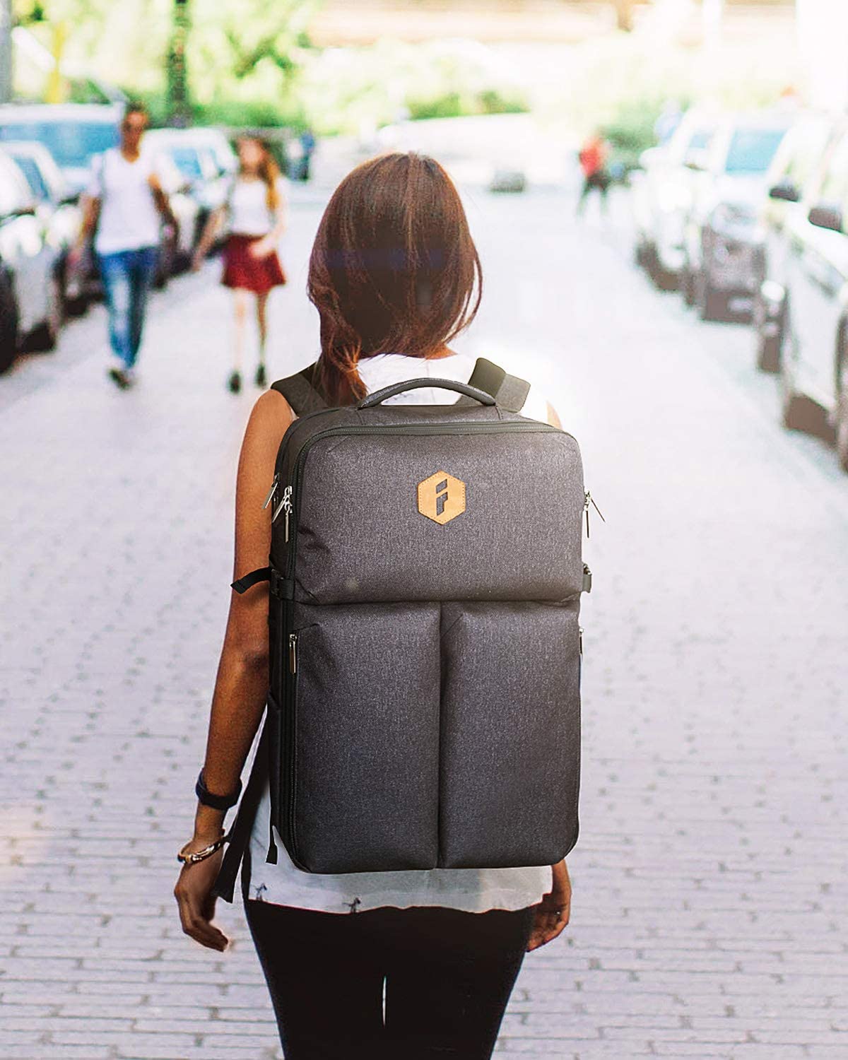 40-42L 17インチラップトップ 旅行 レジャーバックパック BP03004，black - Inateckバックパックジャパン