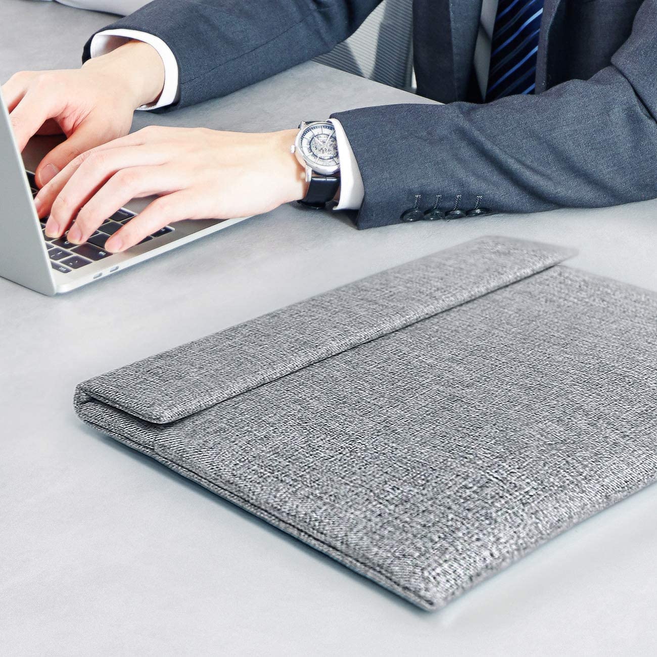 12.9-13インチMacBook Air/Pro/Surface Pro/ iPad pro ラップトップスリーブ LC1303，gray - Inateckバックパックジャパン